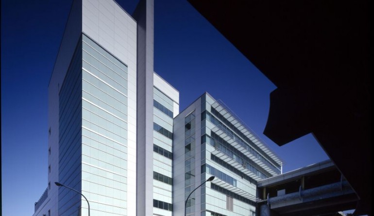 台北捷運西湖站體大樓