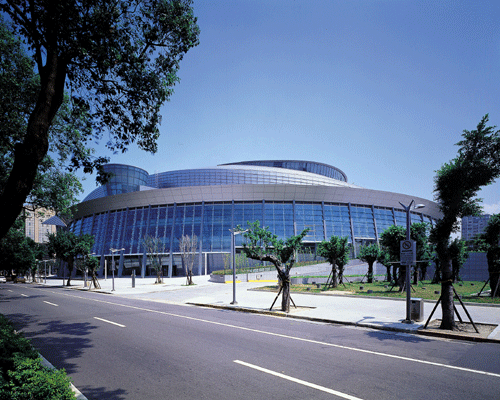 台北市立體育館(小巨蛋)